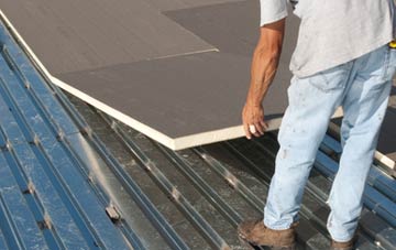 benefits of insulating Farlow flat roofing